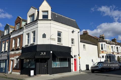 1 bedroom flat to rent, Webb's Road, London, SW11