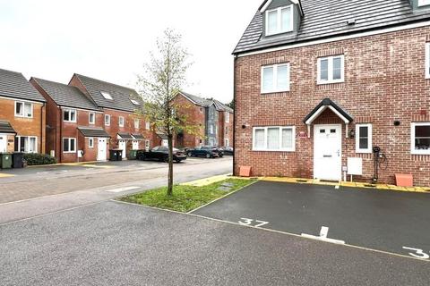 undefined, Dunstable LU5