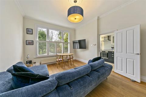 2 bedroom apartment for sale, St. Georges Road, St Margarets, Middx, TW1