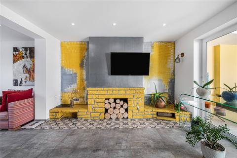undefined, The Spinney, Pulborough, West Sussex, RH20
