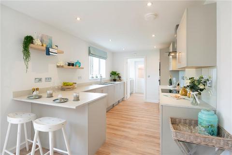 5 bedroom detached house for sale, Plot 103, Denford at Lunts Heath Rise, Lunts Heath Road WA8