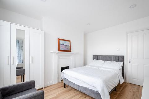 1 bedroom flat to rent, Brick Lane E1
