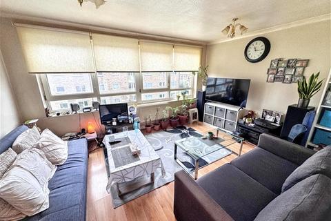 undefined, Gawsworth Close, Stratford