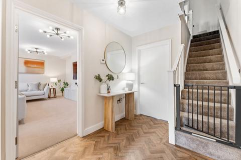 5 bedroom semi-detached house for sale, Hurstfield Road, Manchester M28