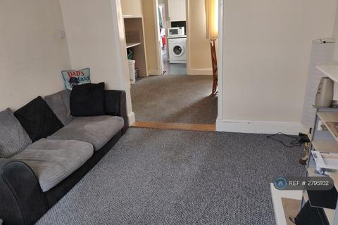 undefined, Queen Street, Rushden, NN10