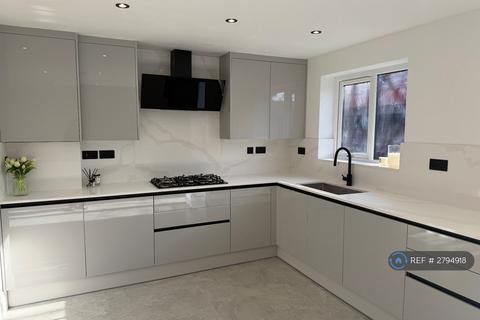 undefined, Swallow Drive, Leeds, LS17
