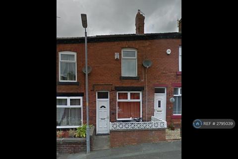 Bateman St, Bolton, BL6