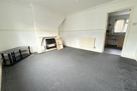 3 bedroom terraced house to rent, Dudley DY2