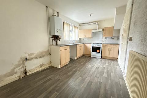 3 bedroom terraced house to rent, Dudley DY2