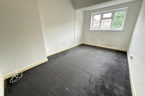 3 bedroom terraced house to rent, Dudley DY2