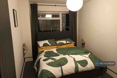 undefined, Weymouth Terrace, London, E2