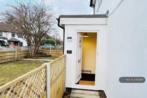 1 bedroom maisonette to rent, Rutters Close, West Drayton, UB7