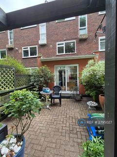 undefined, King Charles Walk, London, SW19