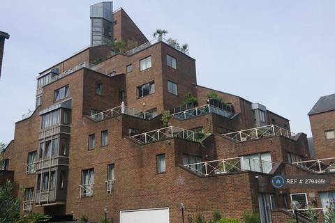2 bedroom flat to rent, Cumberland Mills Square, London, E14