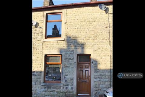 2 bedroom terraced house to rent, Cribden St, Rossendale, BB4