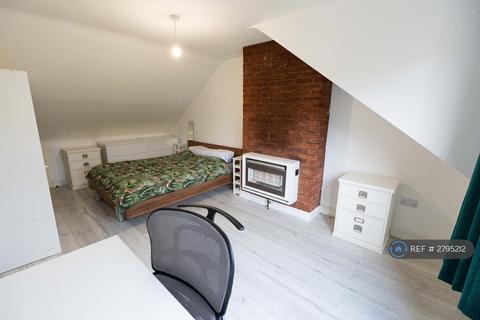 undefined, Top House Rise, London, E4