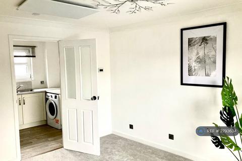 1 bedroom flat to rent - Southgate, Hessle, HU13