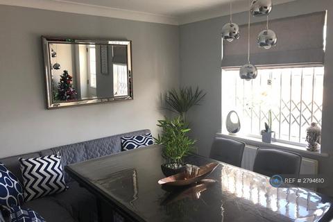 undefined, Harper Close, Grays, RM16