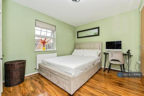 undefined, Harper Close, Grays, RM16