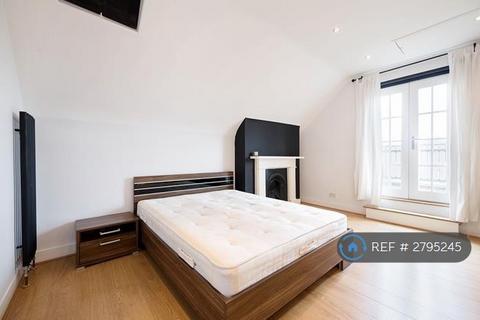 3 bedroom flat to rent, Upper Tollington Park, London, N4