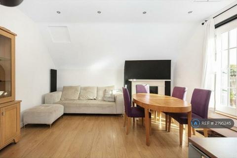 3 bedroom flat to rent, Upper Tollington Park, London, N4