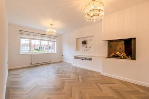 3 bedroom detached house for sale, Galley View, Nuneaton CV10