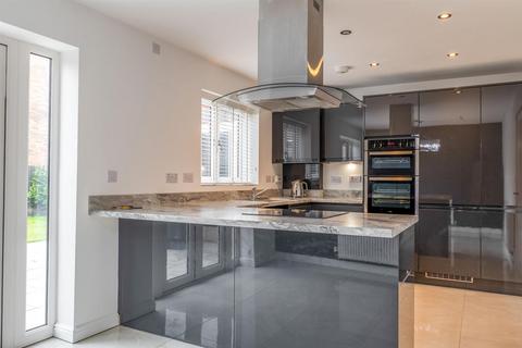 3 bedroom detached house for sale, Galley View, Nuneaton CV10