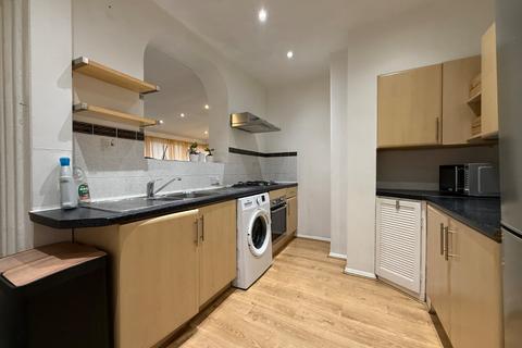 3 bedroom terraced house to rent, Alfred Street, Tyne and Wear NE6