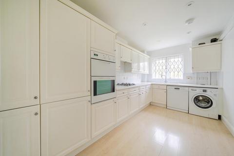 2 bedroom flat for sale, Longcrofte Road, Edgware HA8
