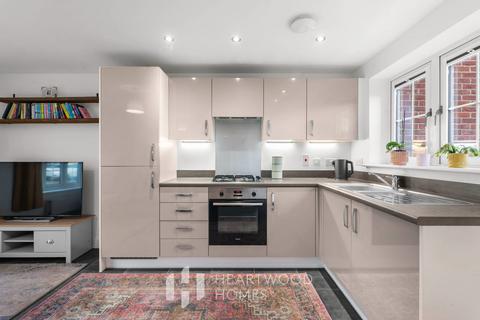 1 bedroom apartment for sale, Shared Ownership - Peregrine Way , St. Albans, AL4 0BB