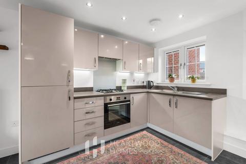 1 bedroom apartment for sale, Peregrine Way , St. Albans, AL4 0BB