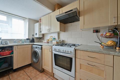 undefined, Stuarts Close, Hemel Hempstead, HP3