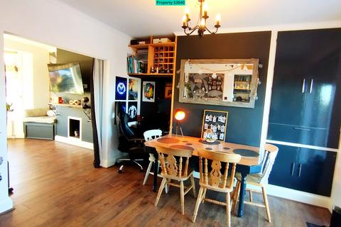 undefined, 9 Mount Park Avenue, Scarborough, YO12
