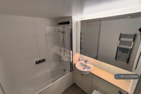 2 bedroom flat to rent, Kaleidoscope House, London, E20