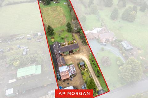 undefined, Brook Road, Fairfield, Bromsgrove, Worcestershire, B61