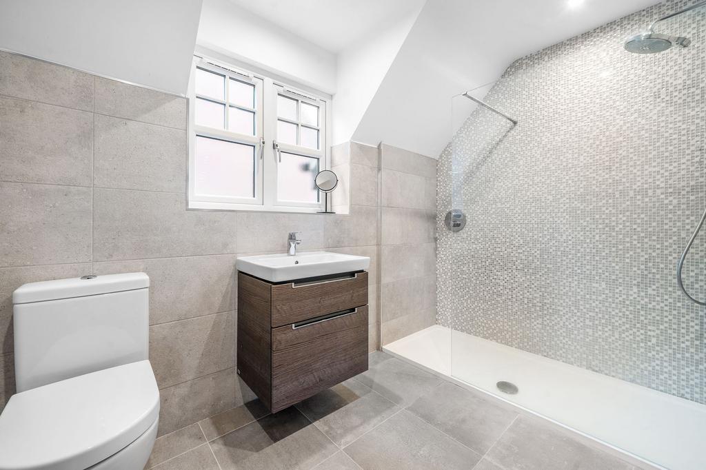 Master En-Suite