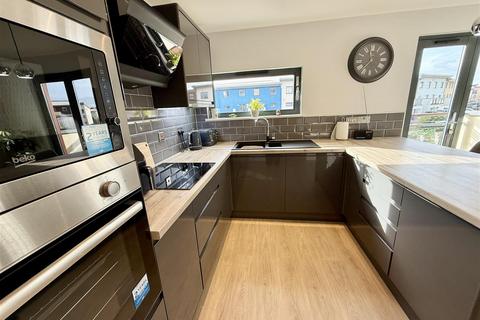 4 bedroom terraced house for sale, St Stephens Court, Maritime Quarter, Swansea
