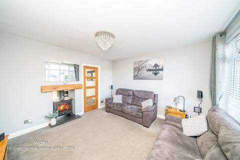 3 bedroom detached house for sale, Pennine Drive, Cannock WS11