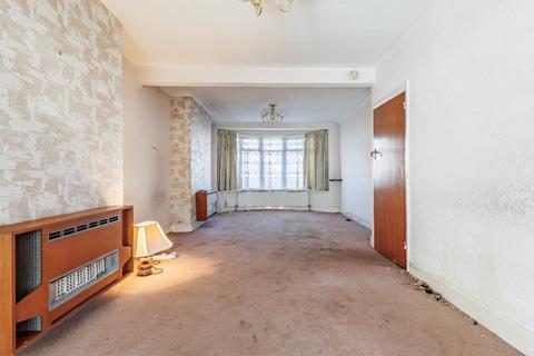 3 bedroom terraced house for sale, Cherrydown Avenue, Chingford, E4