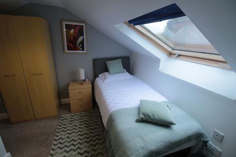 1 bedroom in a house share to rent, 43 Newland Street West, Lincoln, Lincolnshire, LN1 1QQ