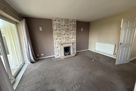 3 bedroom semi-detached house for sale, Fairestone Avenue, Glenfield, Leicester