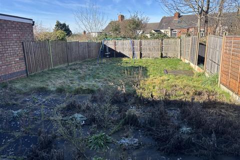 3 bedroom semi-detached house for sale, Fairestone Avenue, Glenfield, Leicester