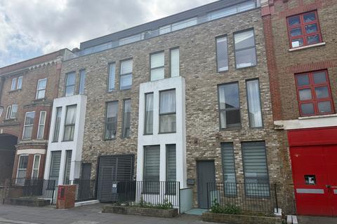 1 bedroom flat to rent, Southern Row, London W10