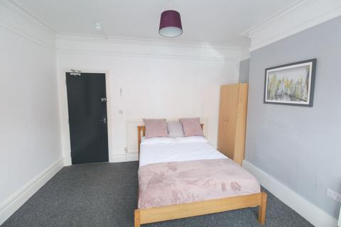 1 bedroom in a house share to rent, 43 Newland Street West, Lincoln, Lincolnshire, LN1 1QQ, United Kingdom