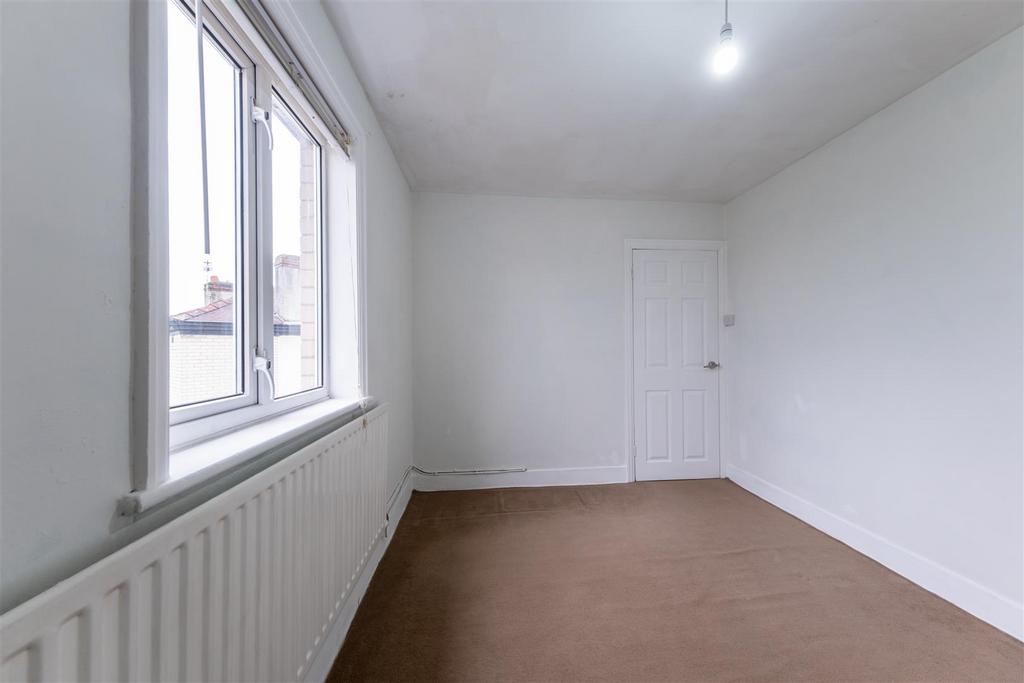16 Ainsworth Road-020.jpg