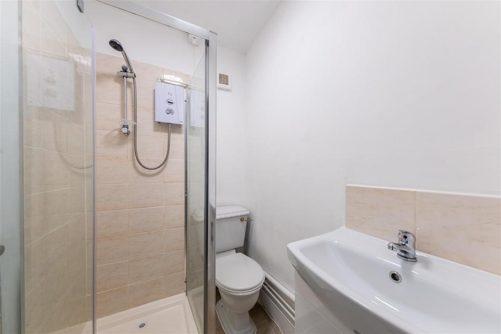 16 Ainsworth Road-022.jpg