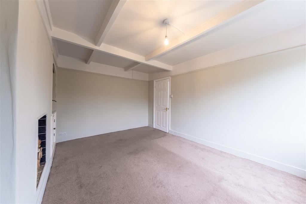 16 Ainsworth Road-006.jpg