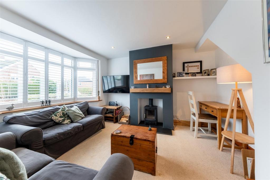 10 Rayleigh Avenue-016.jpg