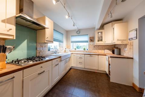 undefined, Rayleigh Avenue, Northwich CW9