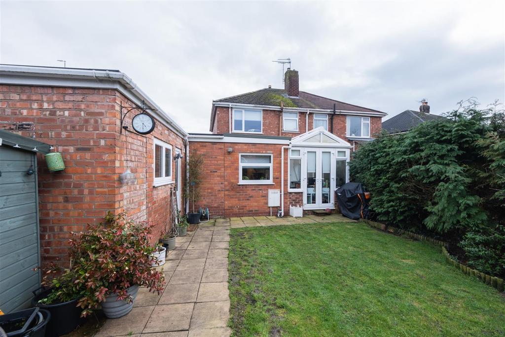 10 Rayleigh Avenue-032.jpg